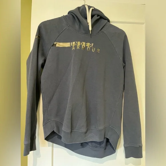 Under Armour Sweater - Picture 1 of 4